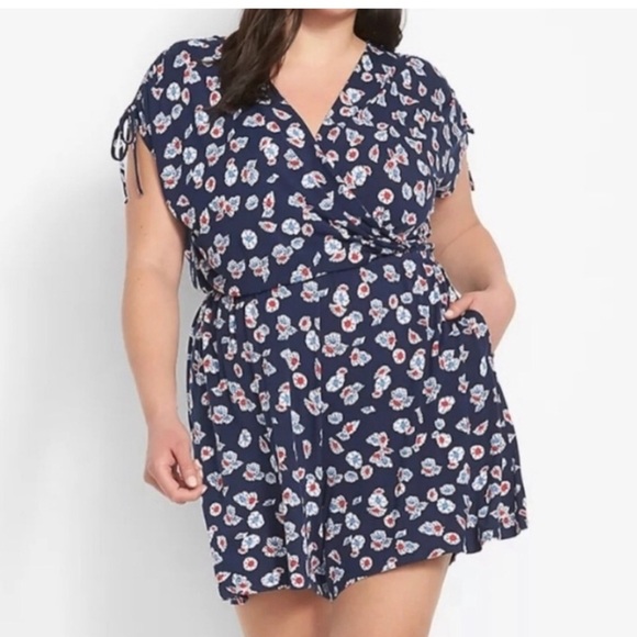 LANE BRYANT Navy Blue Floral Romper Stretch Jersey NWT 26 28 Faux Wrap Plus Size - Picture 1 of 14